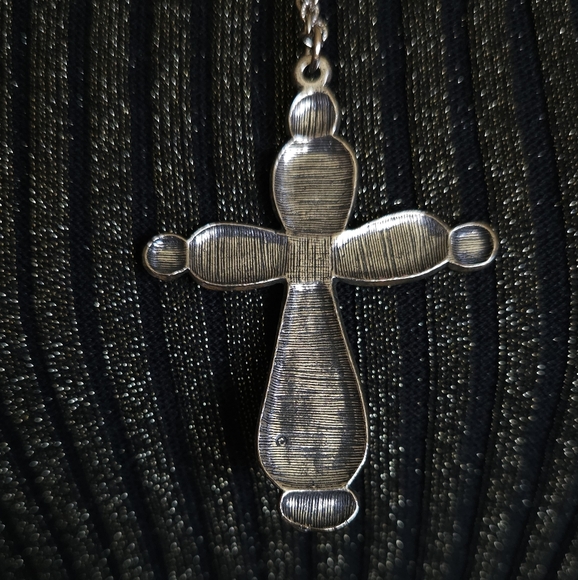 1970s Silvertone and Faux Turquoise Pendant Necklace. - Picture 7 of 7